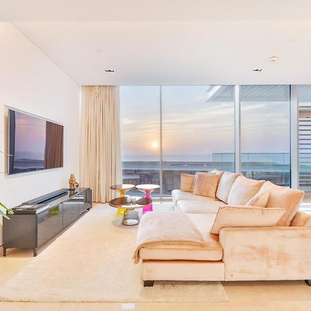 Posh 2 Bedroom Oceanfront Apt In The Heart Of Bluewaters Island Dubai Ngoại thất bức ảnh