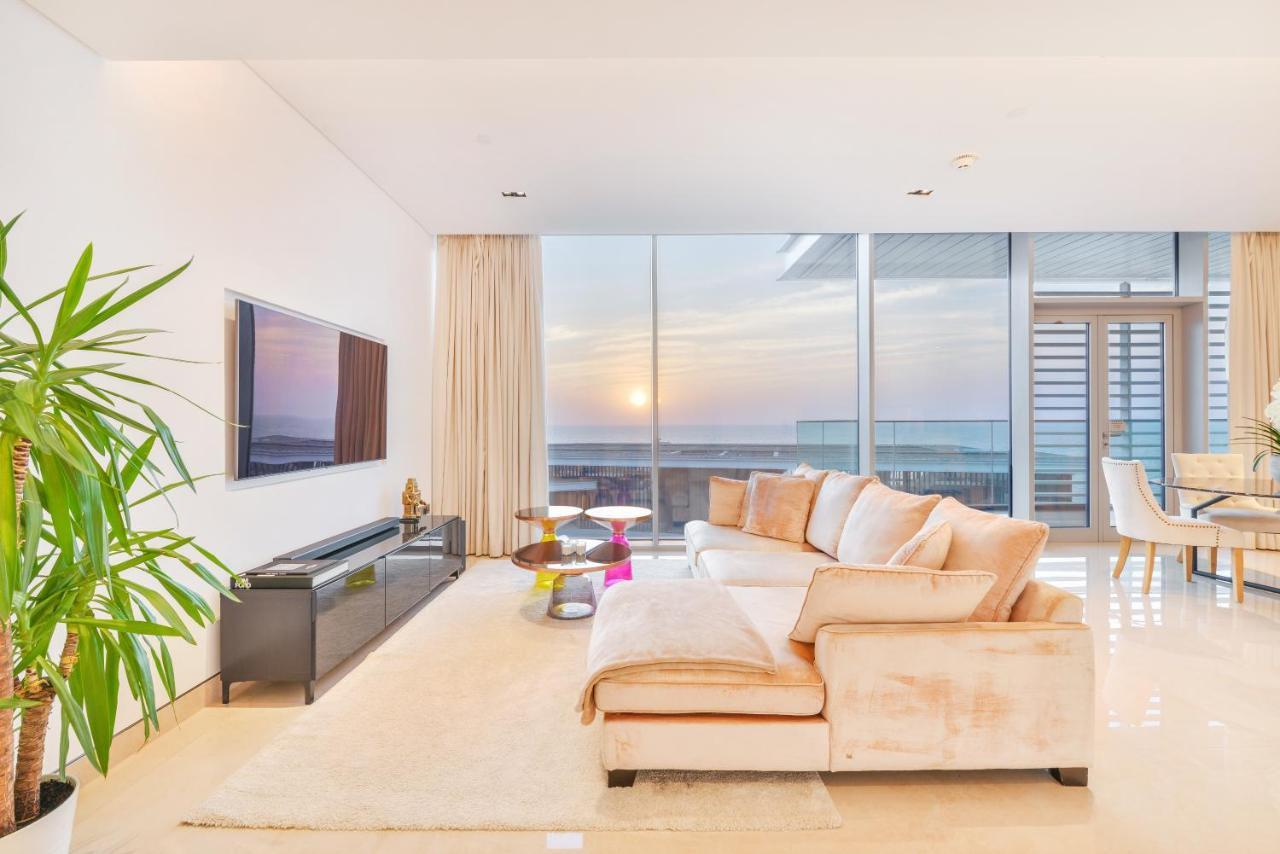 Posh 2 Bedroom Oceanfront Apt In The Heart Of Bluewaters Island Dubai Ngoại thất bức ảnh