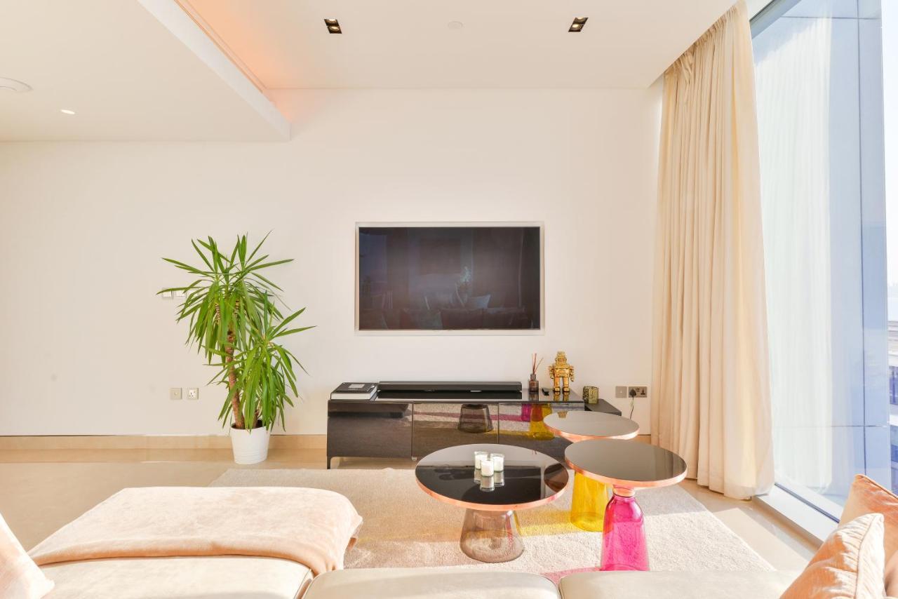 Posh 2 Bedroom Oceanfront Apt In The Heart Of Bluewaters Island Dubai Ngoại thất bức ảnh